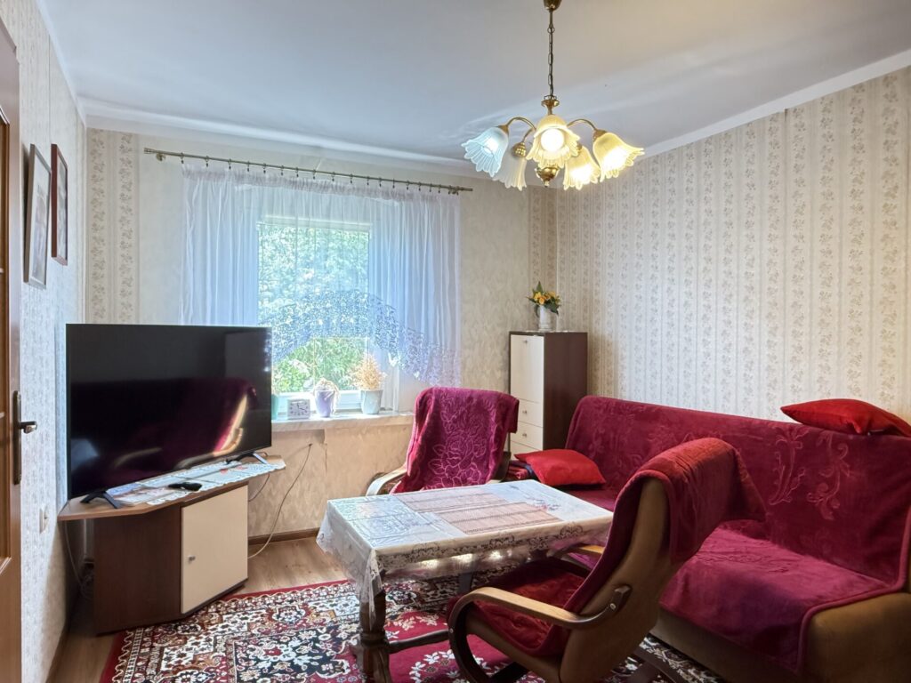 Bezczynszowe mieszkanie w okazyjnej cenie- pełne wyposażenie, pom. gospodarcze, Lipiany.