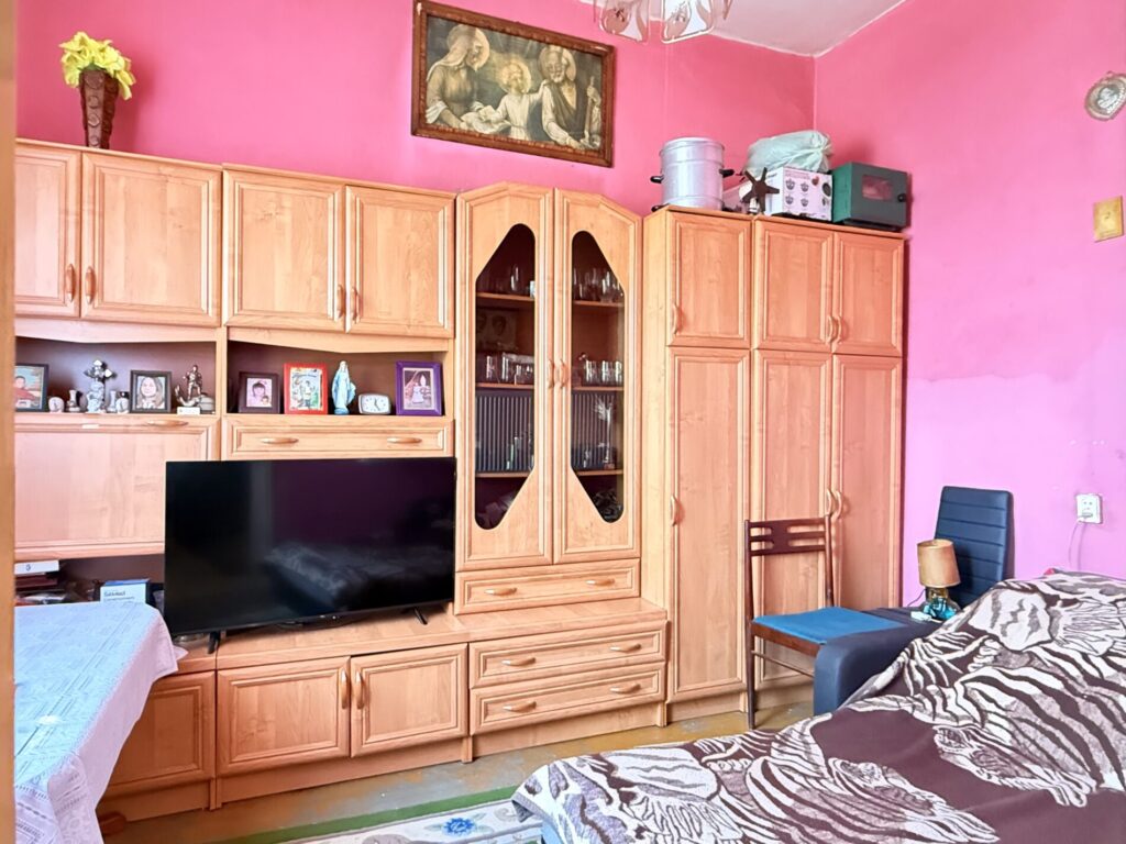 Bezczynszowe mieszkanie w bardzo okazyjnej cenie-59 tyś. Jesionowo.