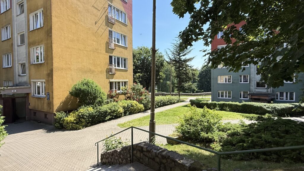 Kawalerka 29,97 m2 w centrum Barlinka ul.Kościelna.